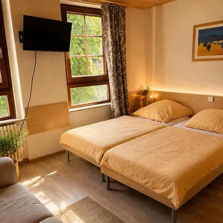 Hotel Manna Haus *